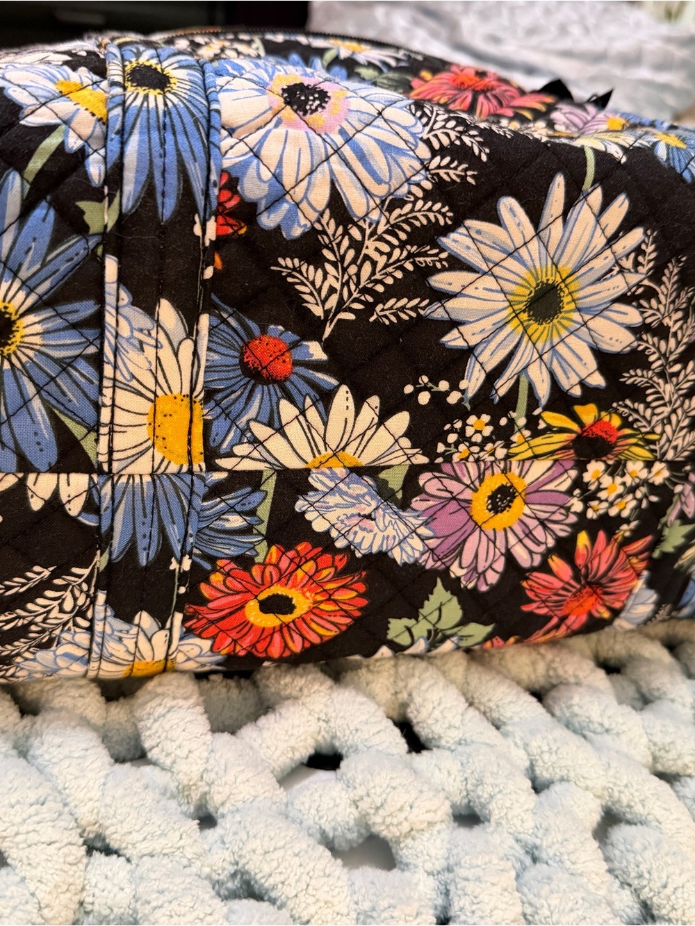 Vera Bradley Black Quilted Floral Tote with Multi-Color Blooms Great Condition - Picture 12 of 17